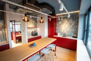 Scanwic Food Services – Van casco pand naar volledig ingerichte werkomgeving