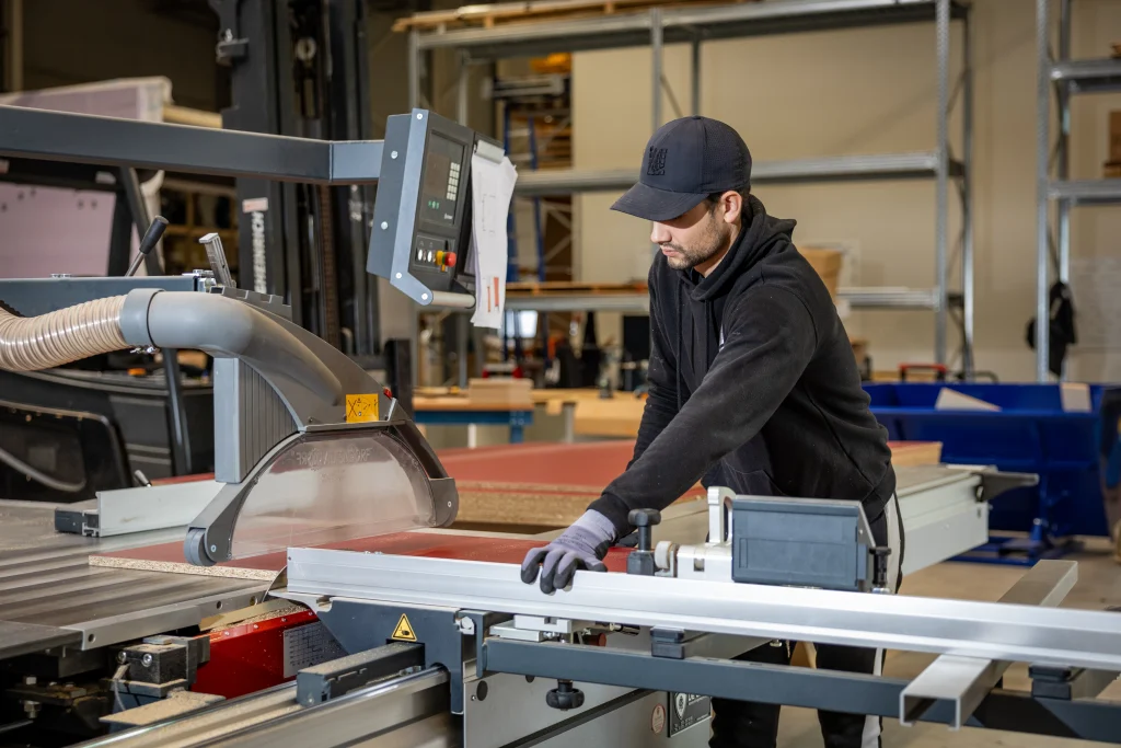 Scanwic Food Services – Van casco pand naar volledig ingerichte werkomgeving